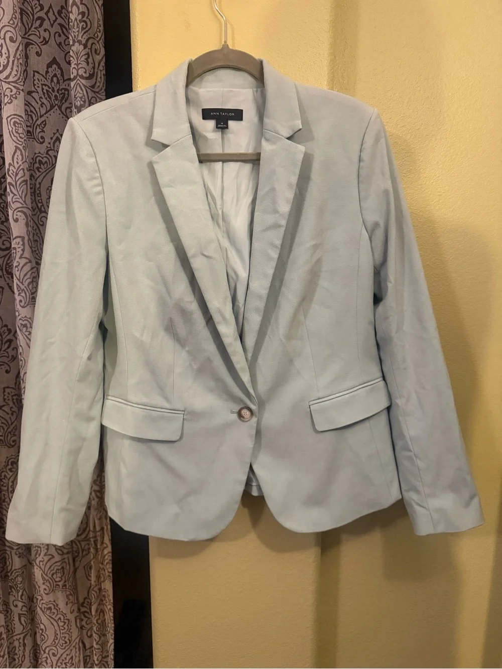 Ann Taylor ann taylor